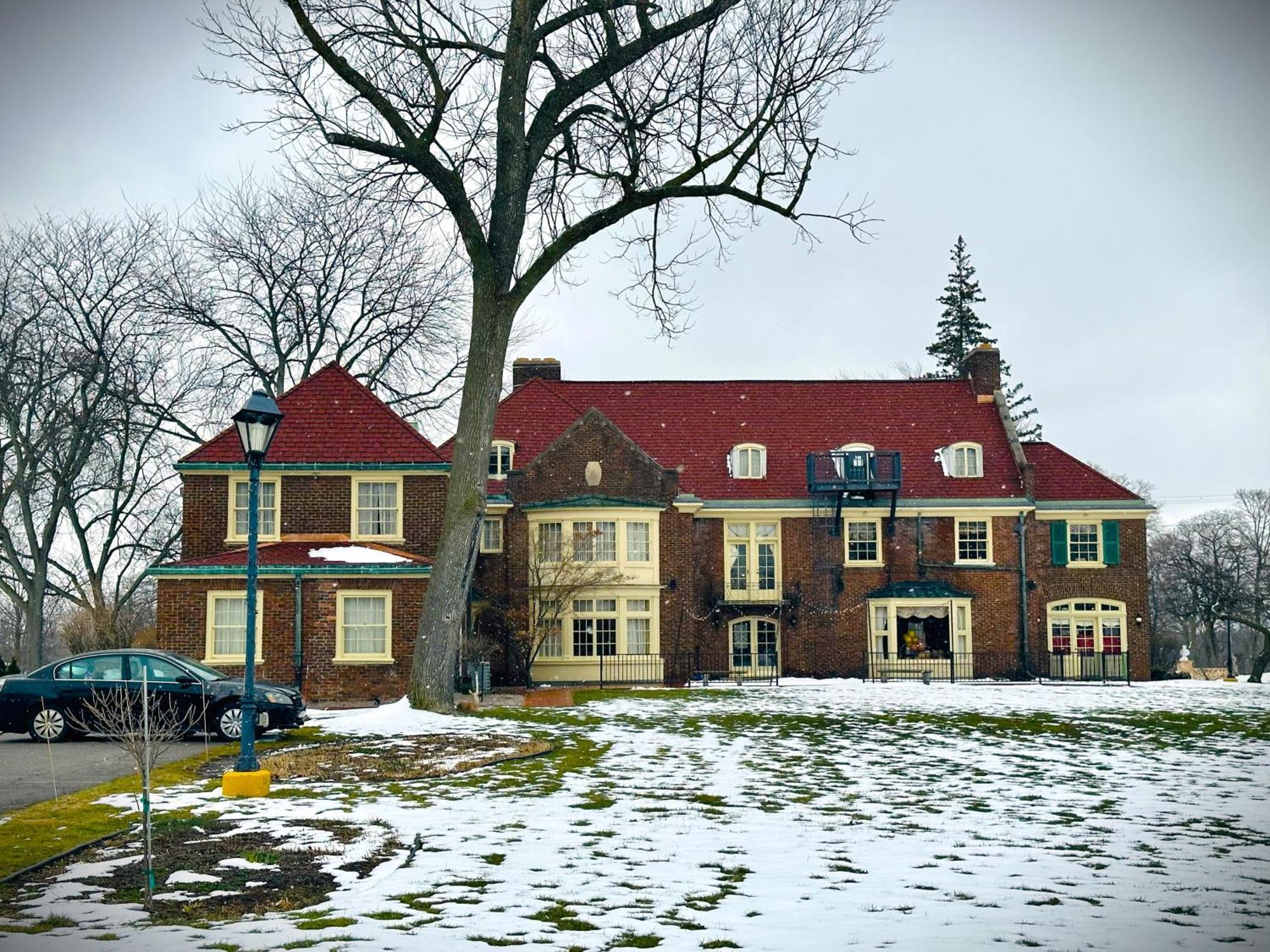 Montague Inn Bed & Breakfast Saginaw Extérieur photo