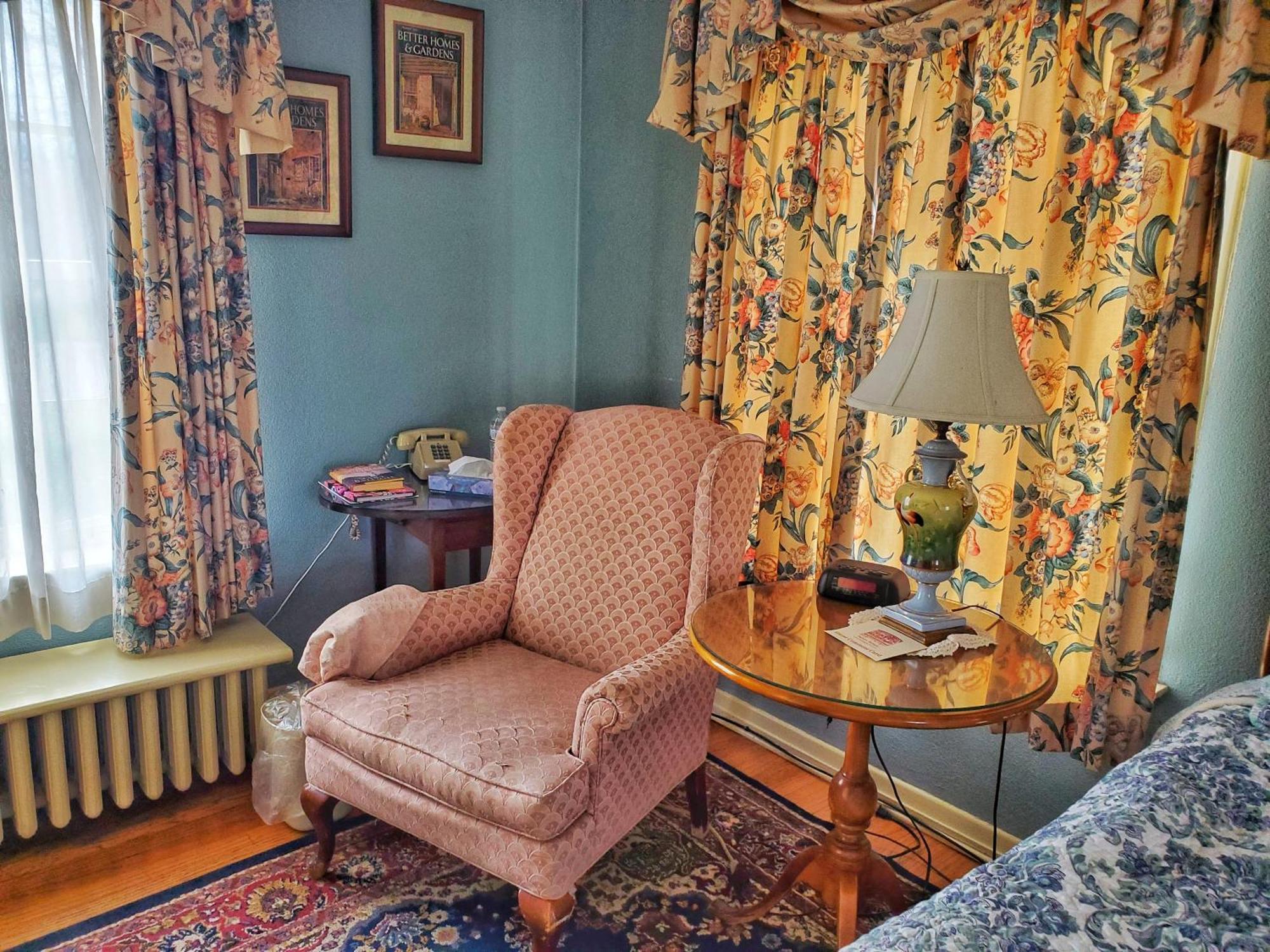 Montague Inn Bed & Breakfast Saginaw Extérieur photo