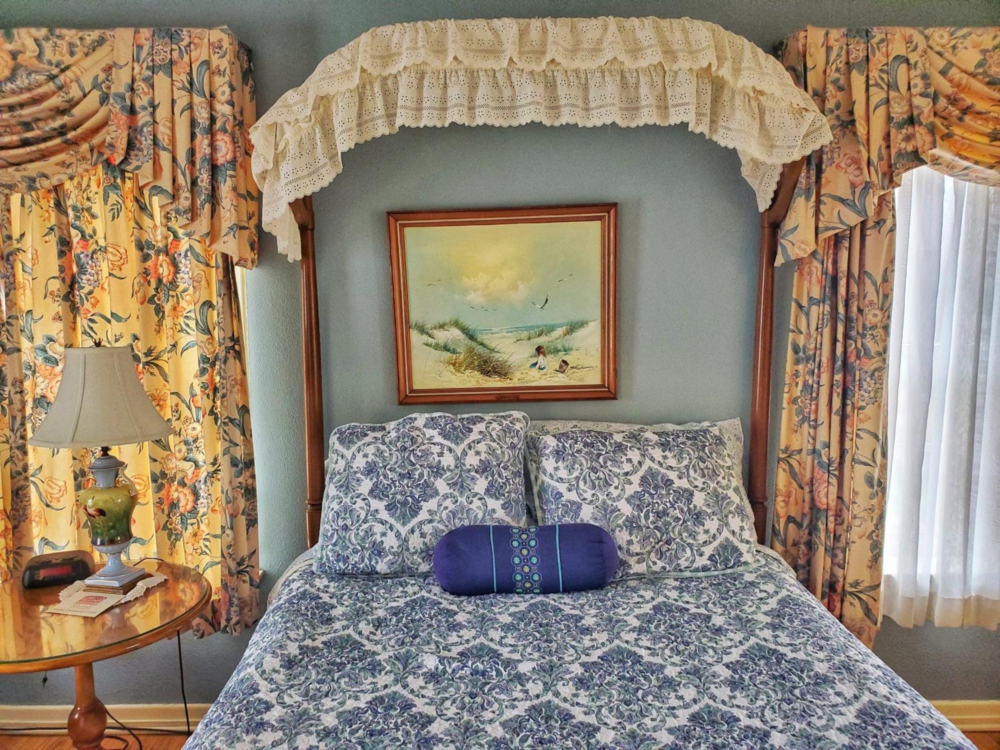Montague Inn Bed & Breakfast Saginaw Extérieur photo